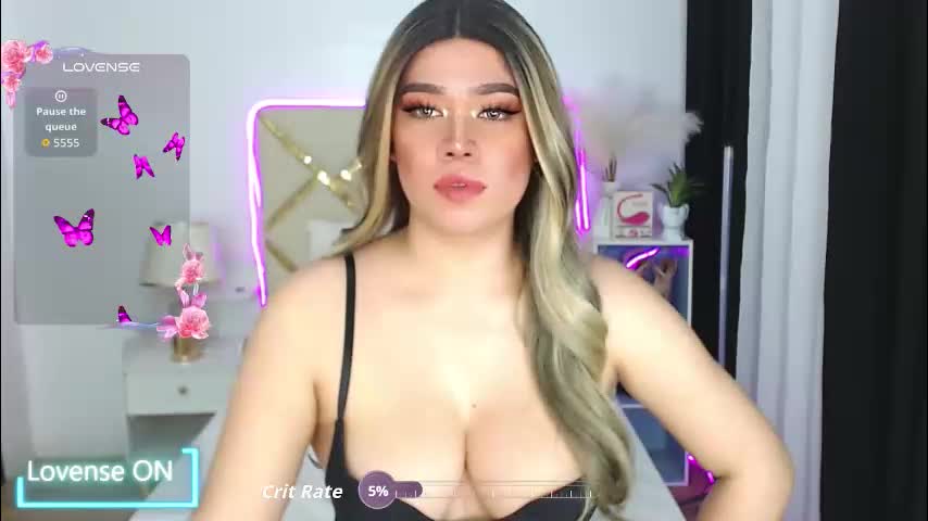 goddess_lykafox Adult Chat April 7, 2026