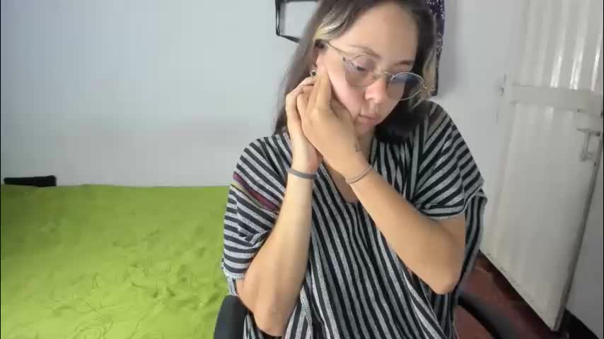 slone03 Adult Chat April 7, 2026