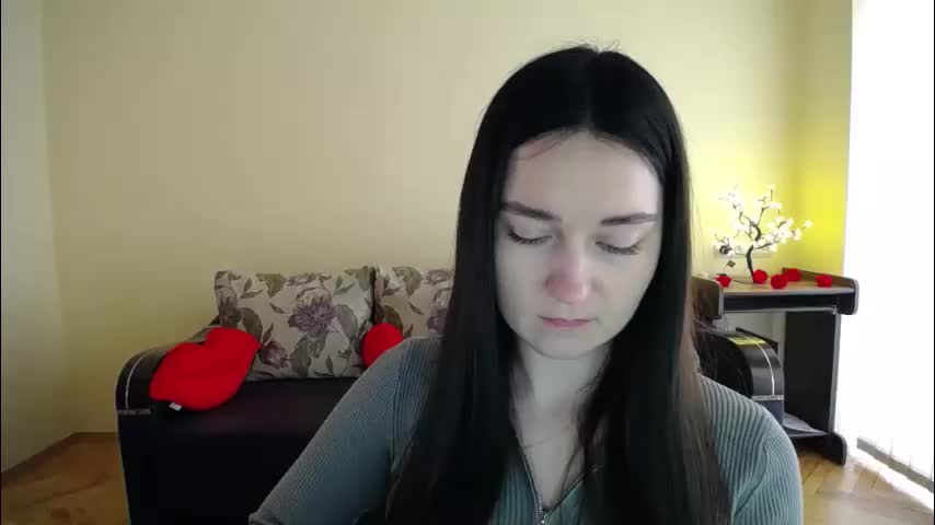 gabby_di Adult Chat April 7, 2026