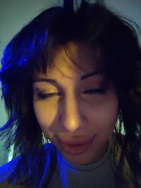 Tinablackkk Adult Chat April 7, 2026