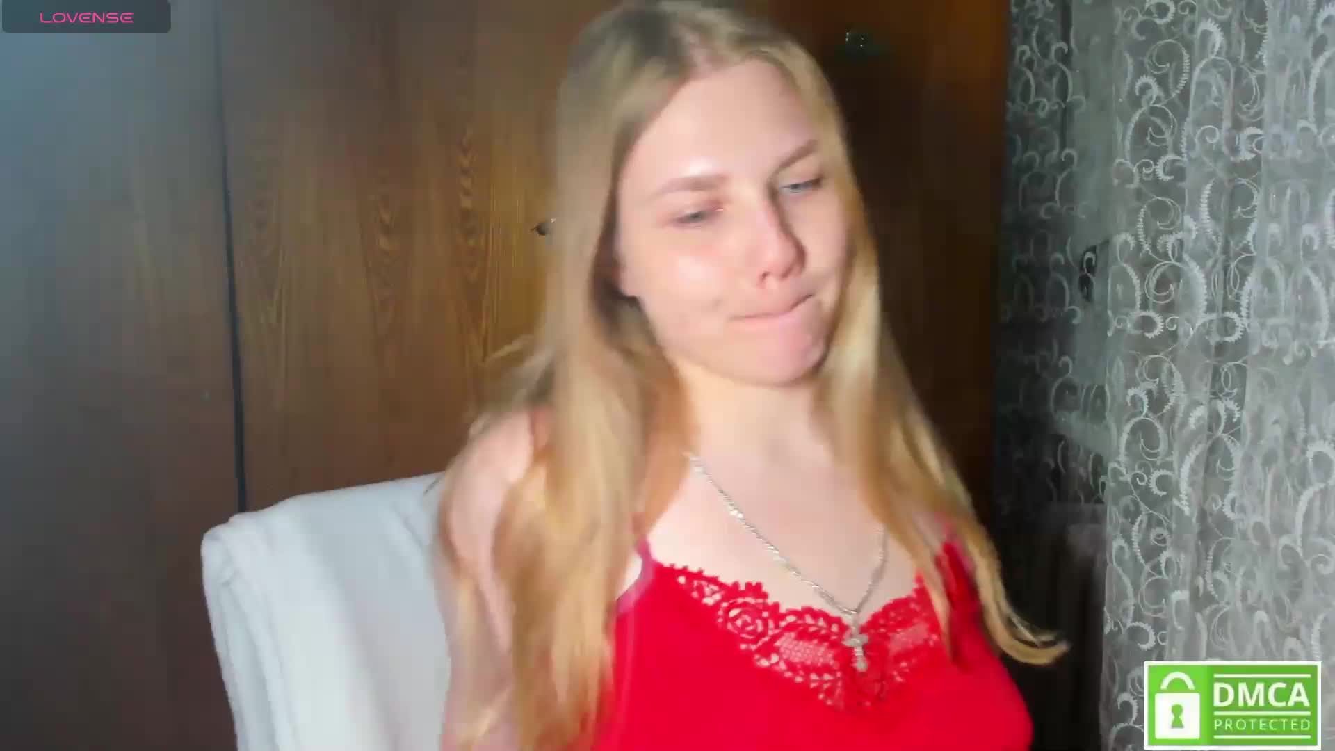 Emma-Frizea Adult Chat April 7, 2026