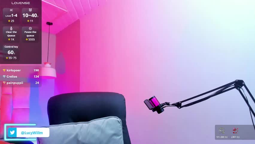 lucy_williiams Adult Chat April 7, 2026