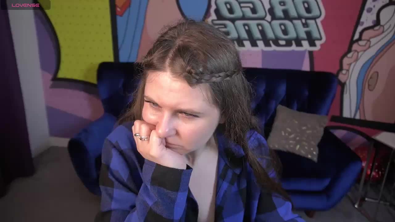 CraveeDoll Adult Chat April 7, 2026