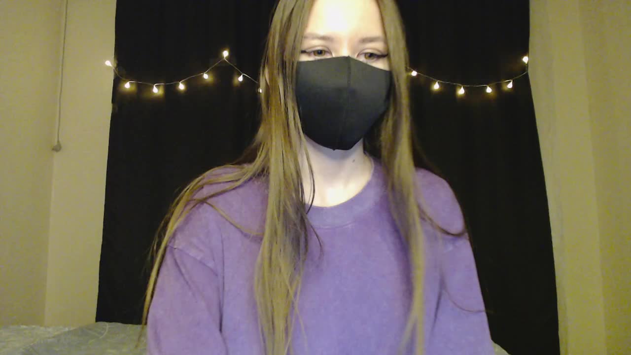 alt_kitty Adult Chat April 7, 2026