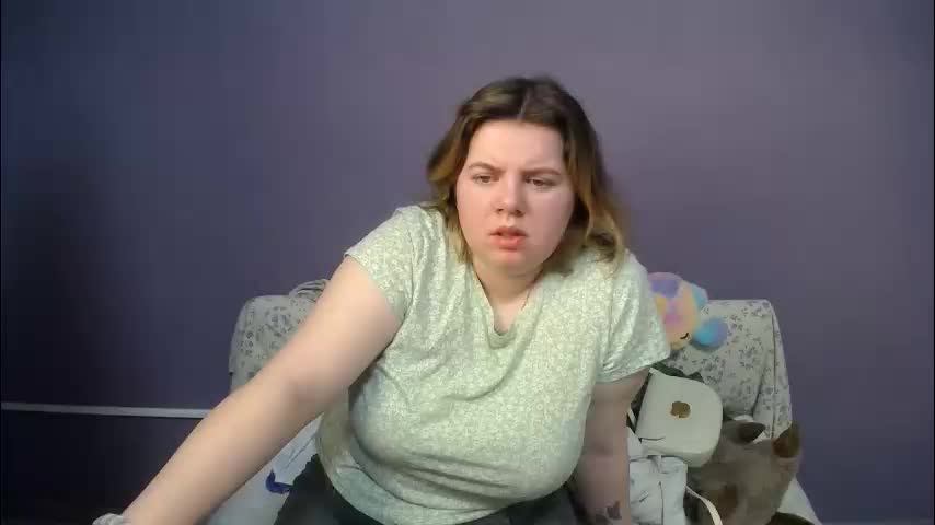 shyness_girl Adult Chat April 7, 2026