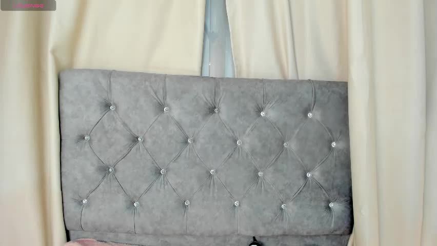 alyssa_joness Adult Chat April 7, 2026