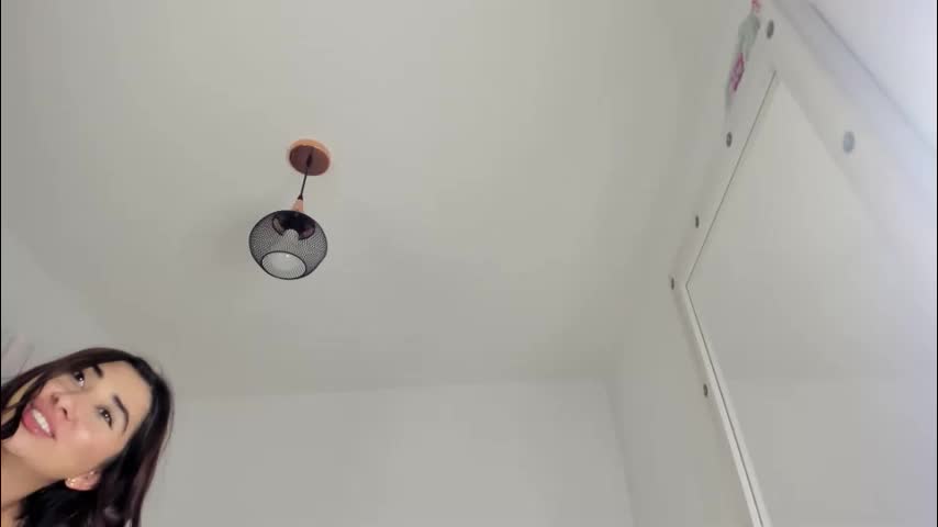 alisson_mendez01 Adult Chat April 7, 2026