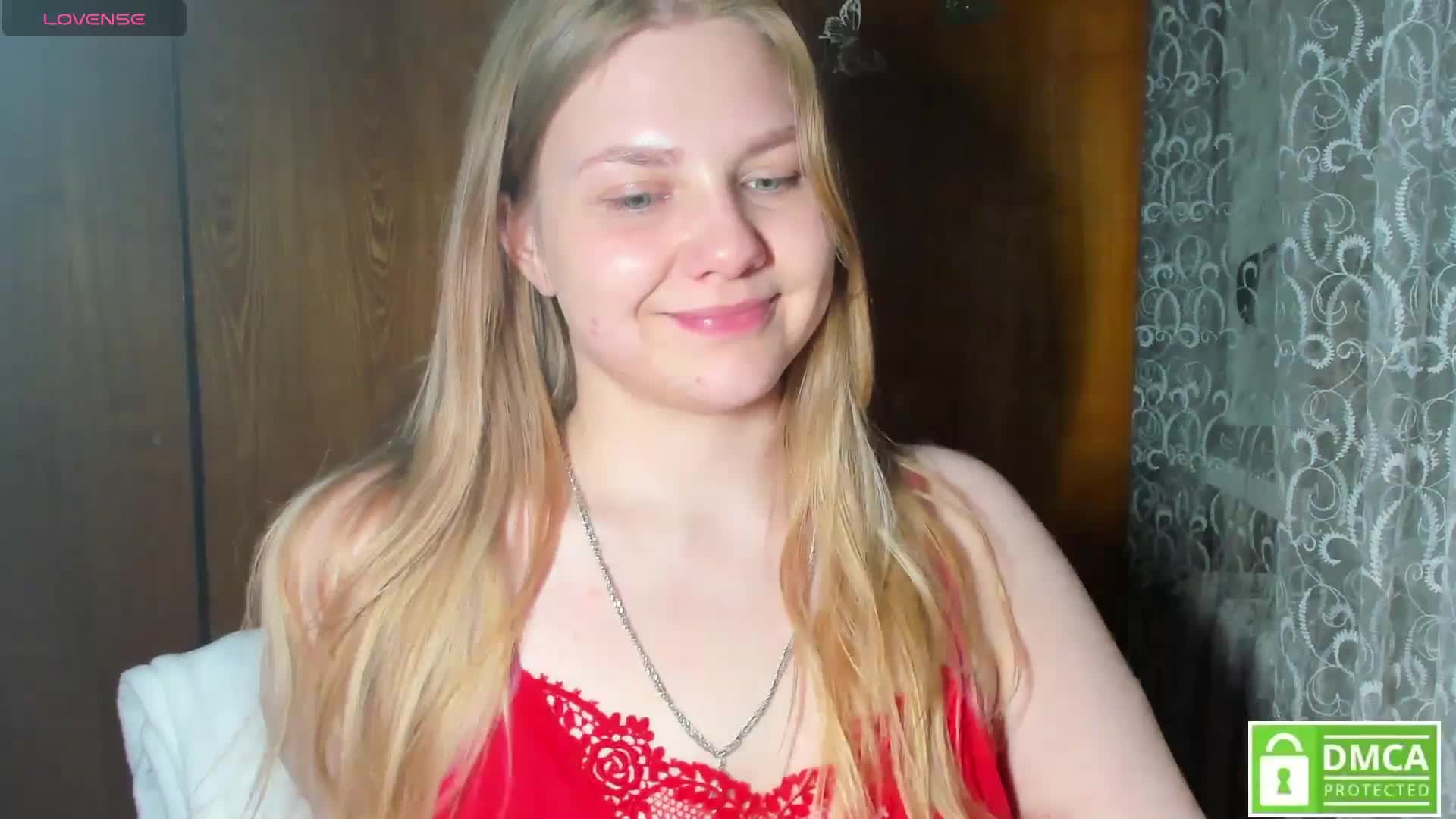 Emma-Frizea Adult Chat April 7, 2026