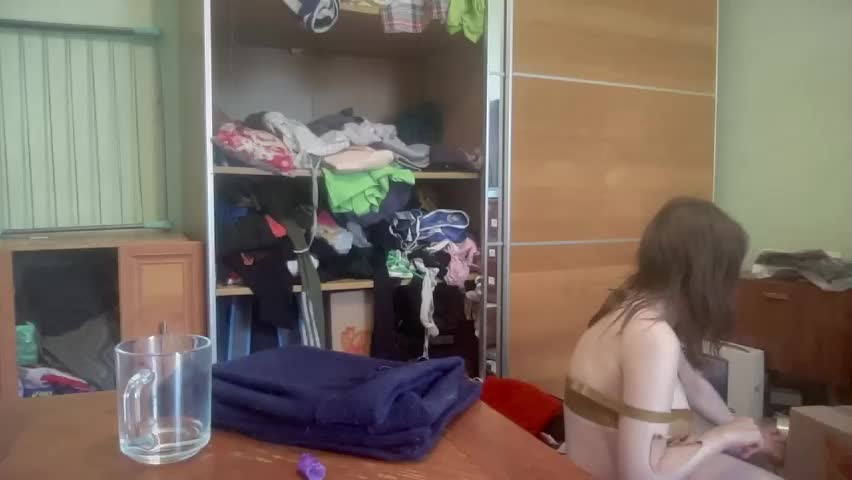 xlunasexyx Adult Chat April 7, 2026