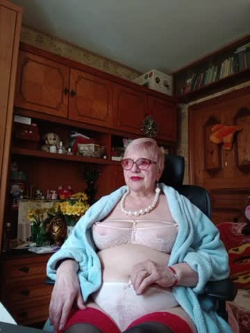 SweetCherry00 Adult Chat April 7, 2026