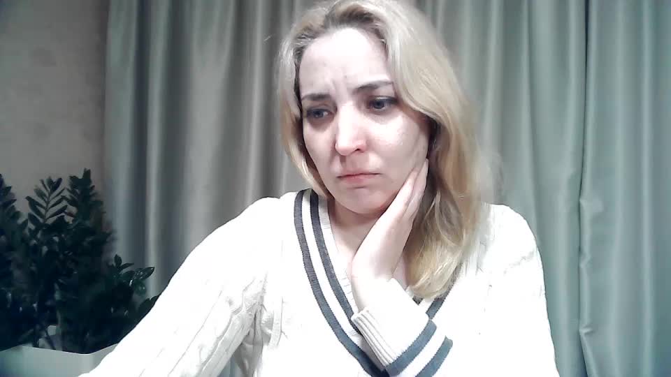 mariska-kiska Adult Chat April 7, 2026