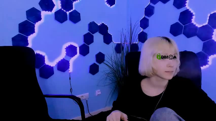 miss_courtney Adult Chat April 7, 2026