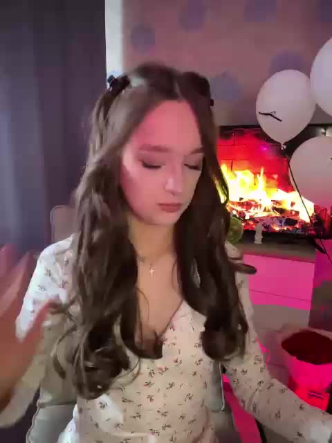 ymnichka Adult Chat April 7, 2026