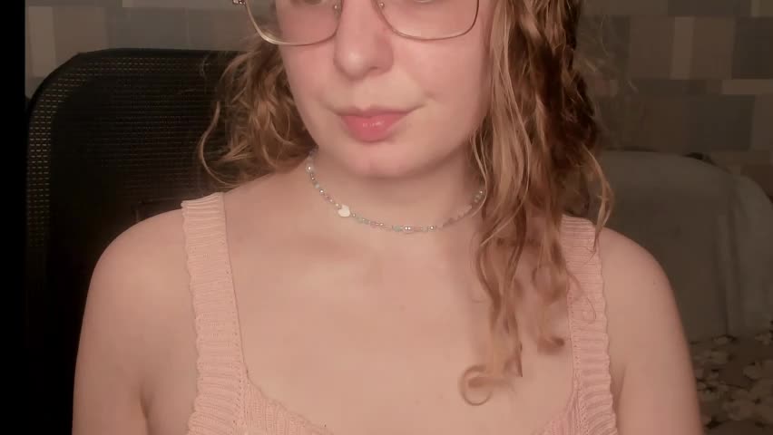 meowcr Adult Chat April 7, 2026