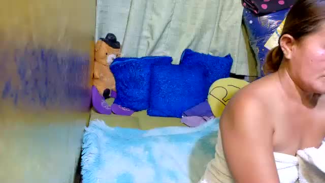 xxloveheart Adult Chat April 7, 2026