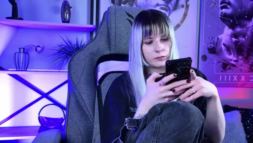 lexiwenford Adult Chat April 7, 2026