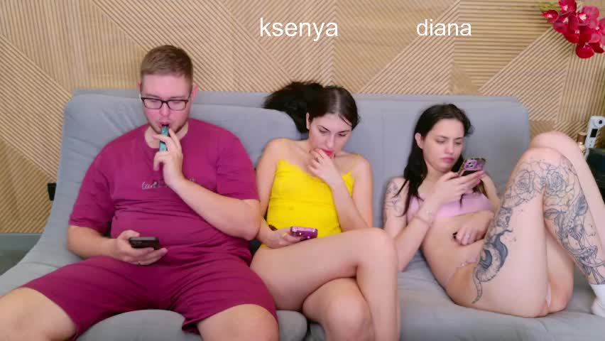 ksenyahot Adult Chat April 7, 2026