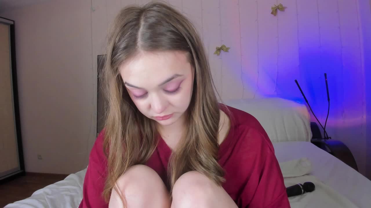 may-flower Adult Chat April 8, 2026