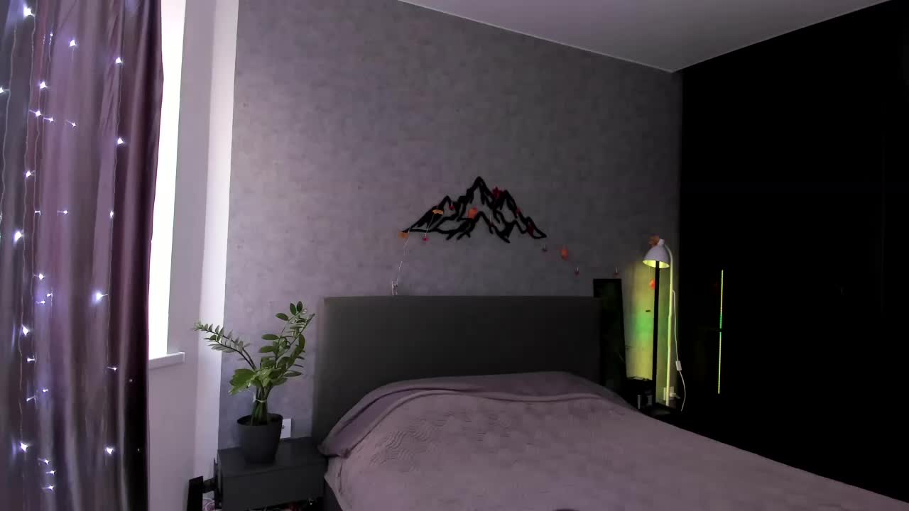 Curly-Sue Adult Chat April 7, 2026