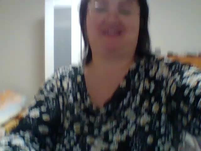 lora805608 Adult Chat April 7, 2026