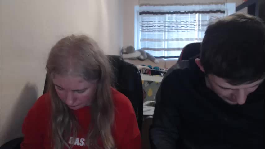jenisandpeter Adult Chat April 7, 2026