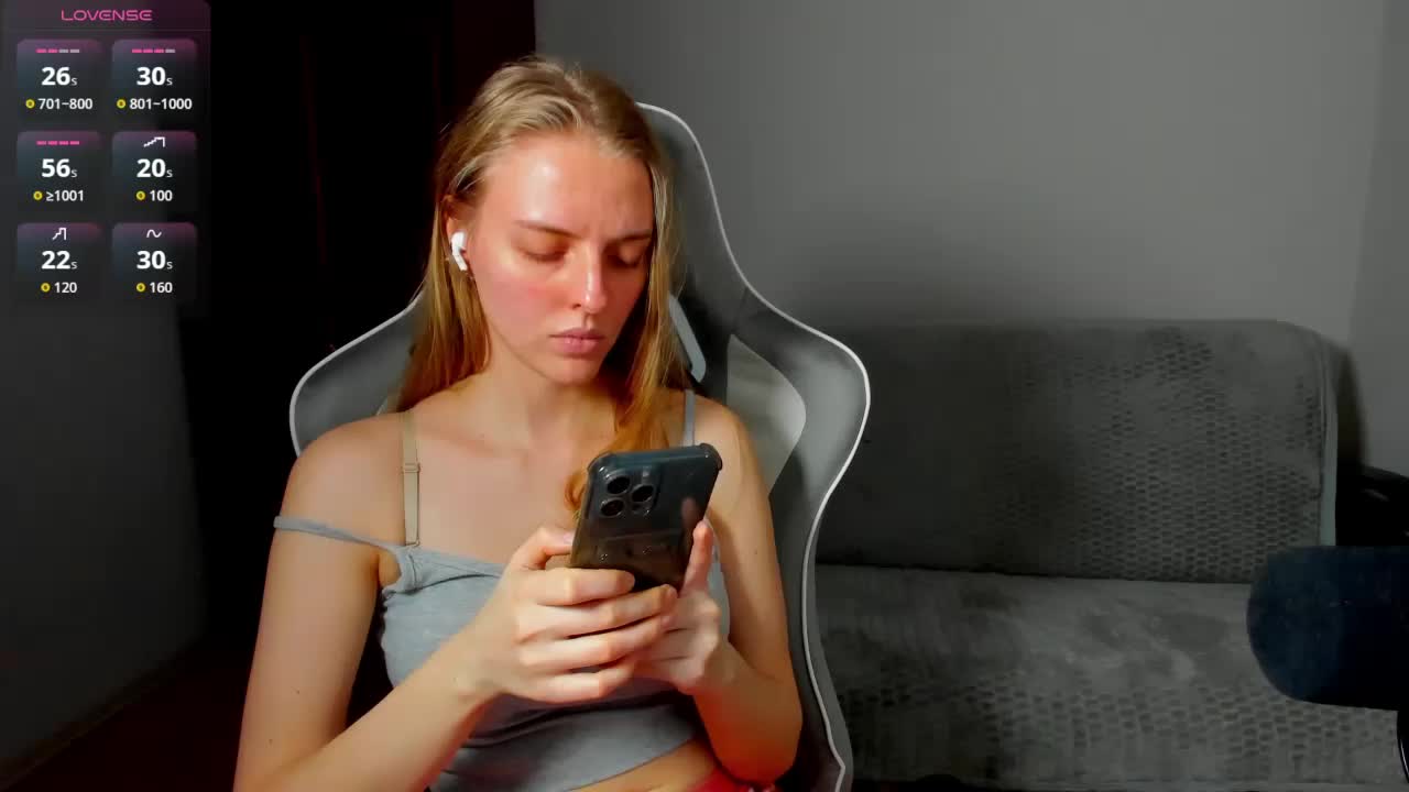 Jam-cream Adult Chat April 8, 2026