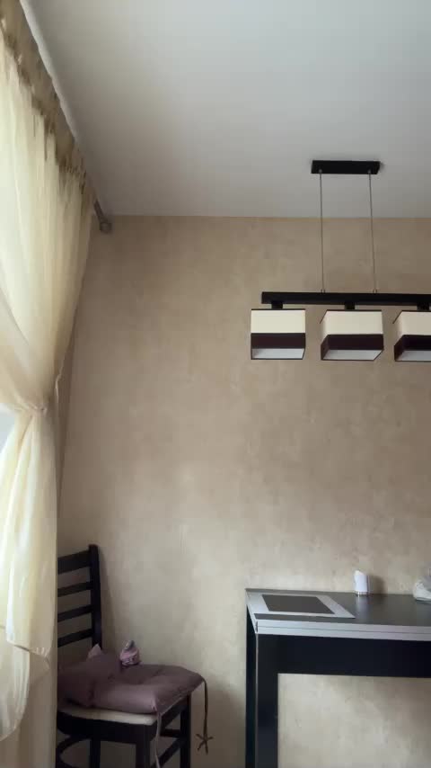 LolaSexxx Adult Chat April 7, 2026