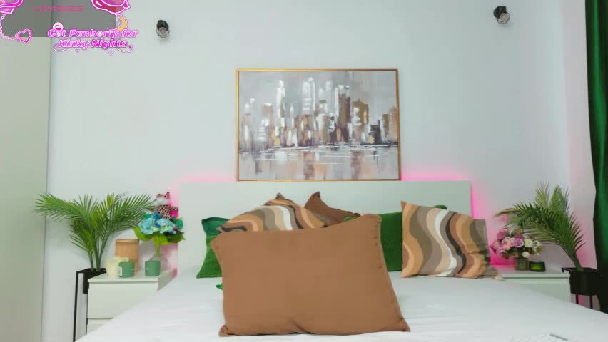 zoey_marye Adult Chat April 8, 2026