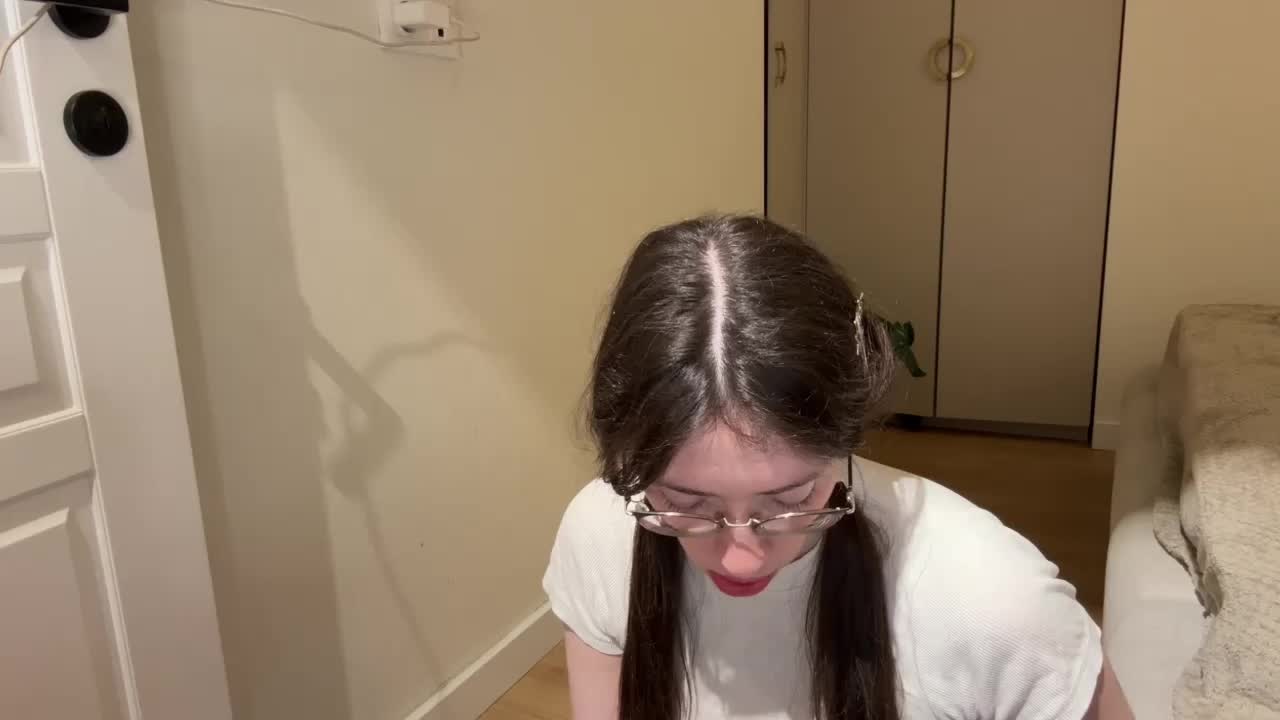 KellyyBeryy Adult Chat April 7, 2026