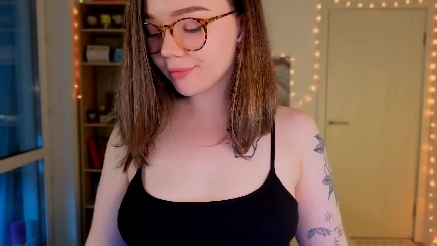 milly_saint Adult Chat April 7, 2026