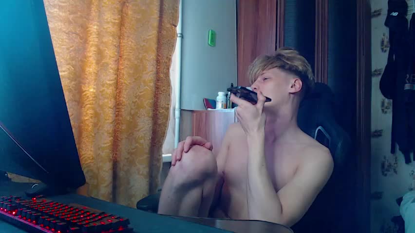 shyredstar Adult Chat April 7, 2026