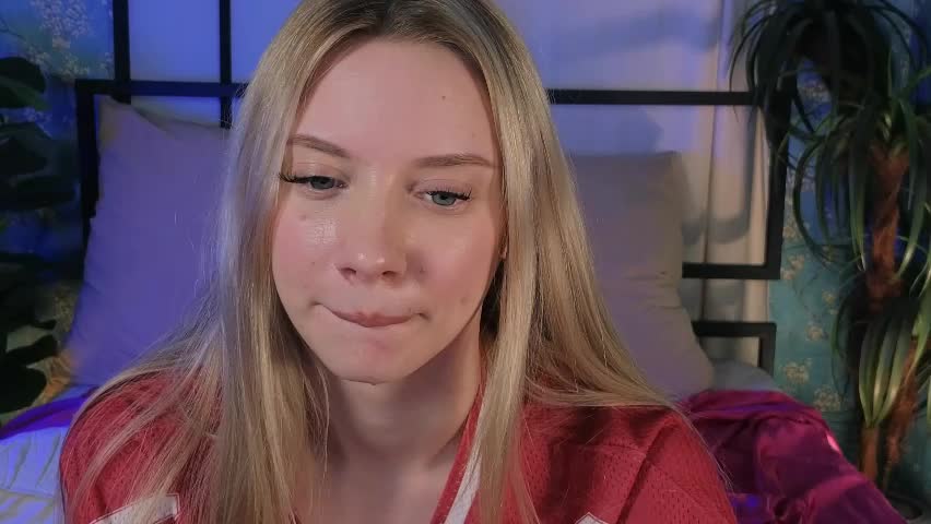 katt_yy Adult Chat April 7, 2026