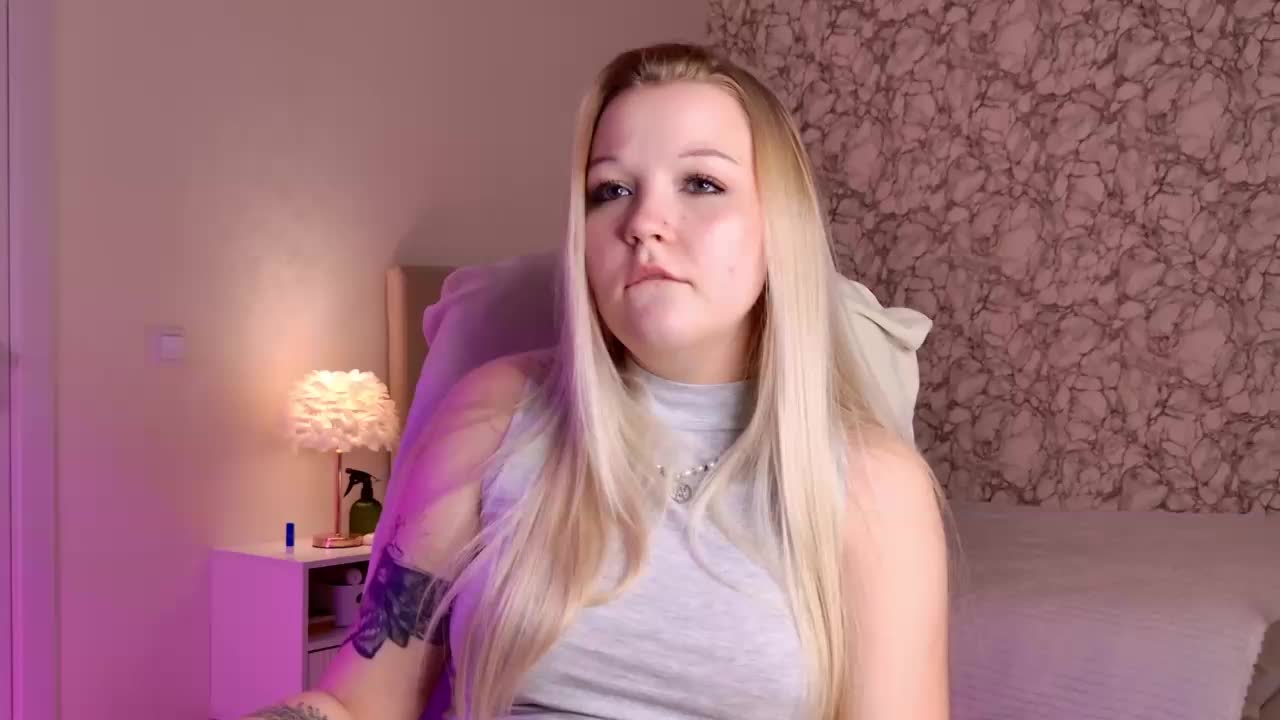 jane-suckss Adult Chat April 8, 2026