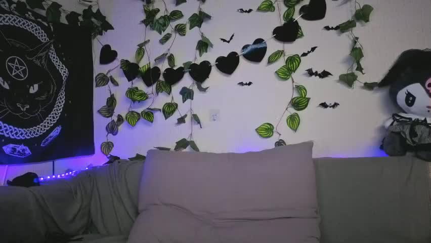 kawai_kittypussy Adult Chat April 7, 2026