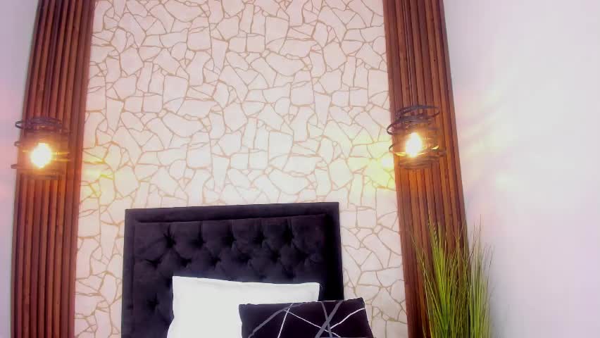 antoneella_russo Adult Chat April 8, 2026