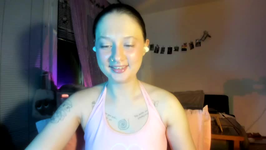 jenny_cox_love Adult Chat April 8, 2026