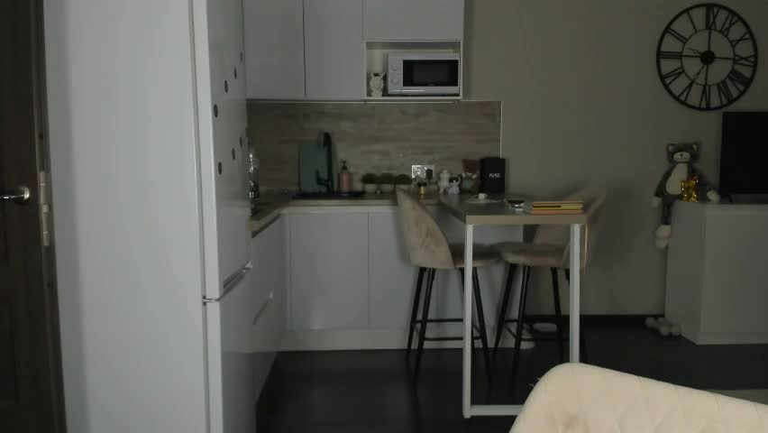 nilliluv Adult Chat April 8, 2026