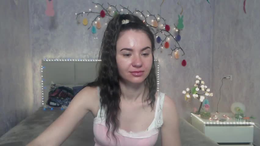kiaracriegs Adult Chat April 8, 2026