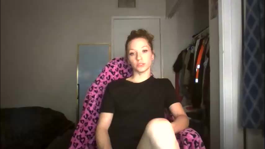 lizzyvonn Adult Chat April 8, 2026