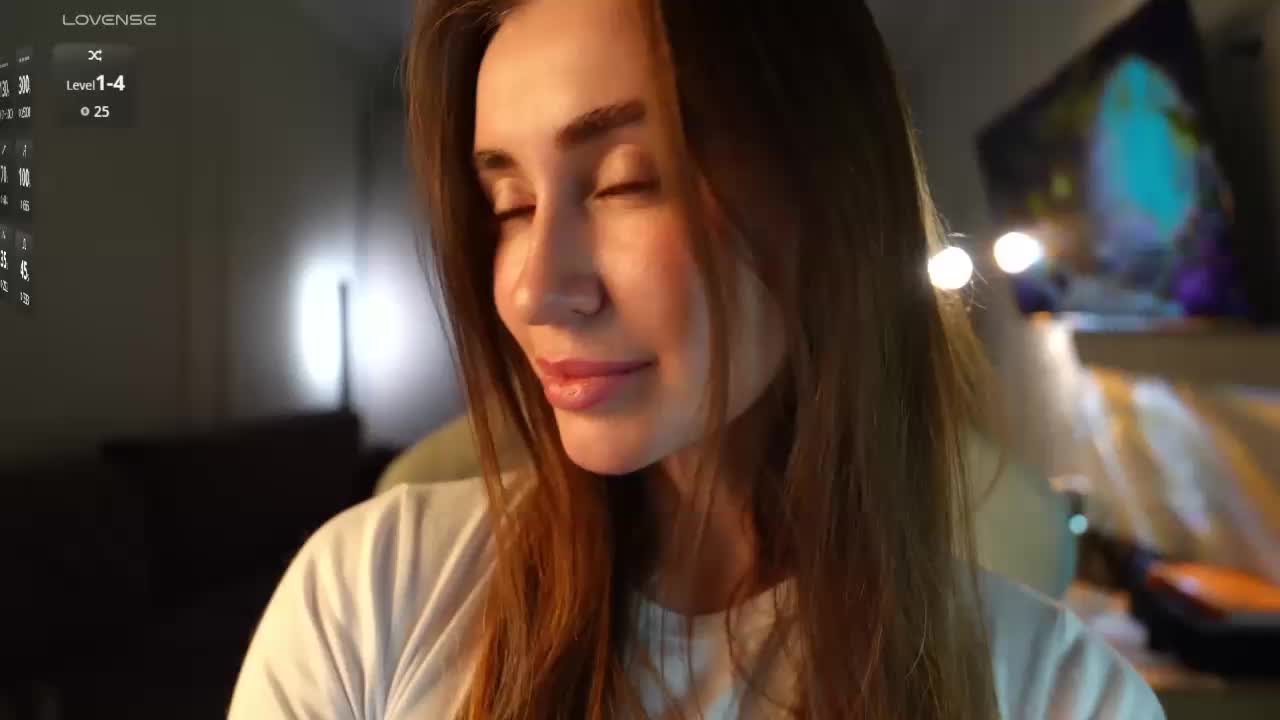 Coconutkitty Adult Chat April 8, 2026