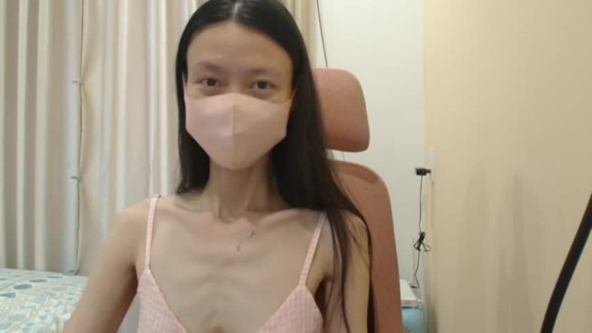 miahchan68 Adult Chat April 8, 2026