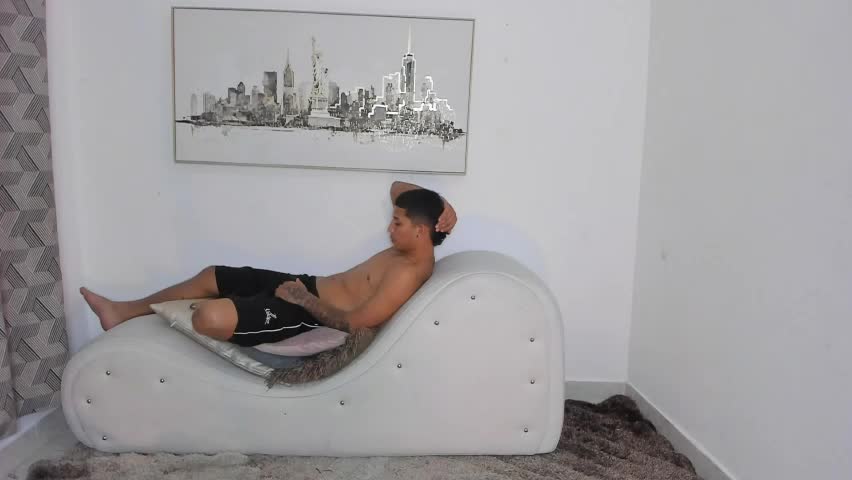 naughty_pearls Adult Chat April 8, 2026