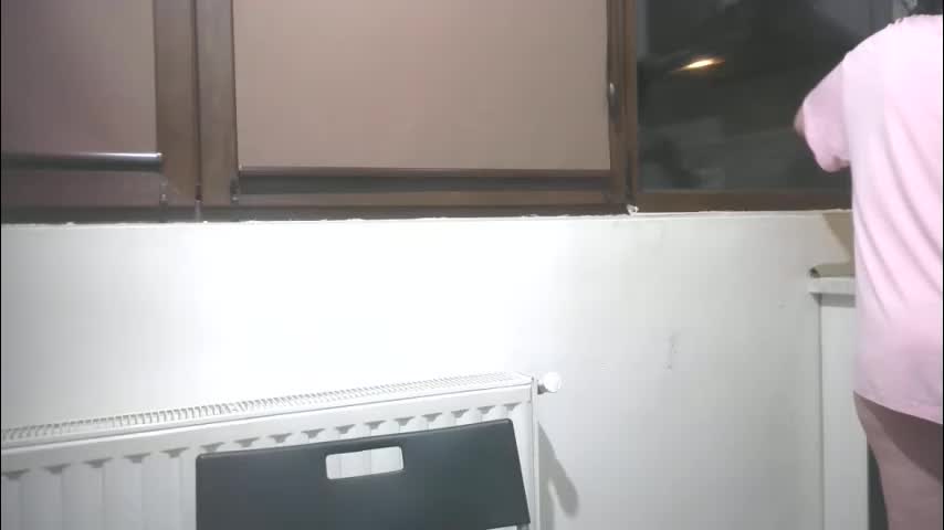 prettyjulliette Adult Chat April 8, 2026