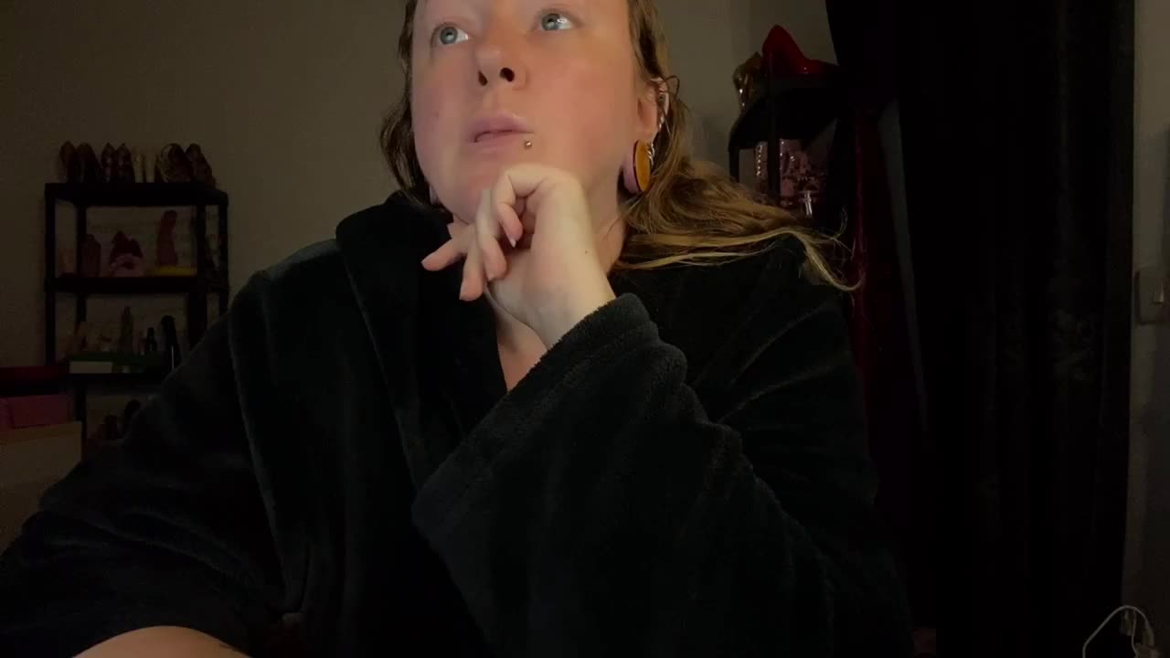 NylonQueen Adult Chat April 8, 2026