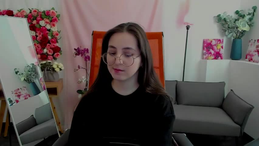 virtualvoyant Adult Chat April 8, 2026