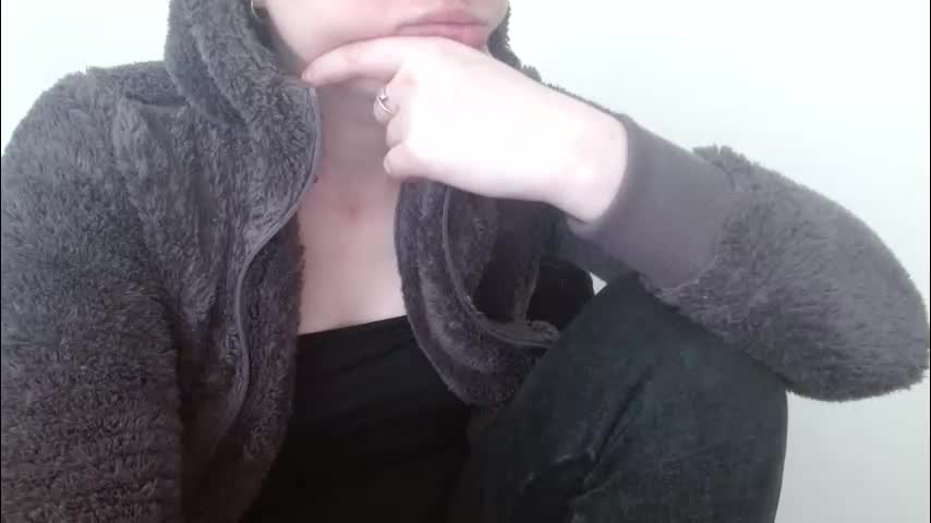 leyla_le Adult Chat April 8, 2026