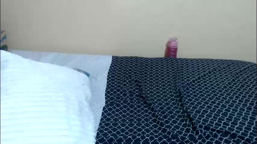 lynnesee Adult Chat April 8, 2026