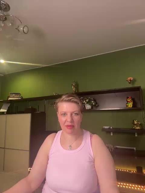 Veronika_Gold Adult Chat April 8, 2026