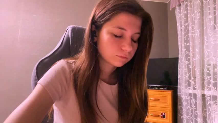 kymberlychimes Adult Chat April 8, 2026