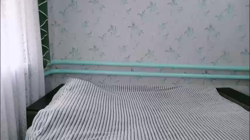 luna_lure11 Adult Chat April 8, 2026